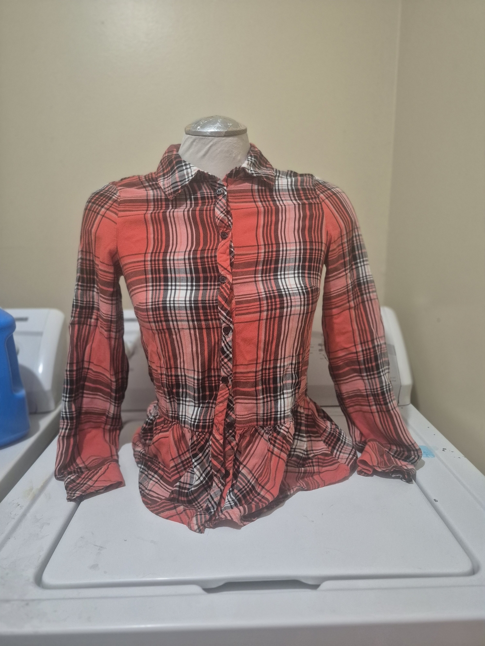 Source Unknown Coral Plaid Button-Front Long Sleeve Top